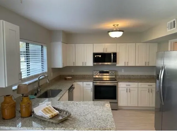 $2,450 | 1582 Southeast Hatfield Court, Port St. Lucie, FL 34952