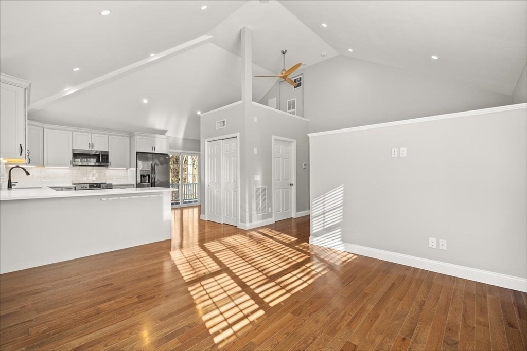 557 Forest Street Bridgewater, MA 02324 - Photo 4 of 42