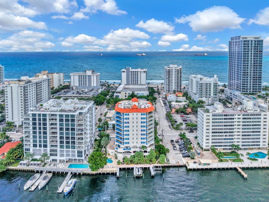 301 North Birch Road, Unit 6S Fort Lauderdale, FL 33304 - Photo 19 of 20 a view of a city with tall buildings