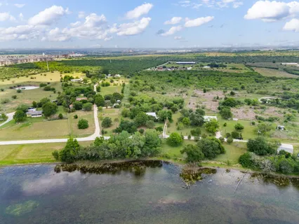$675,000 | 907 Horace Howard Drive, San Marcos, TX 78666