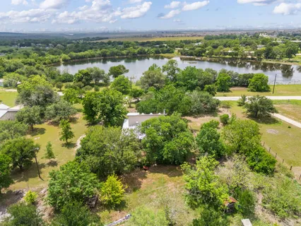 $675,000 | 907 Horace Howard Drive, San Marcos, TX 78666