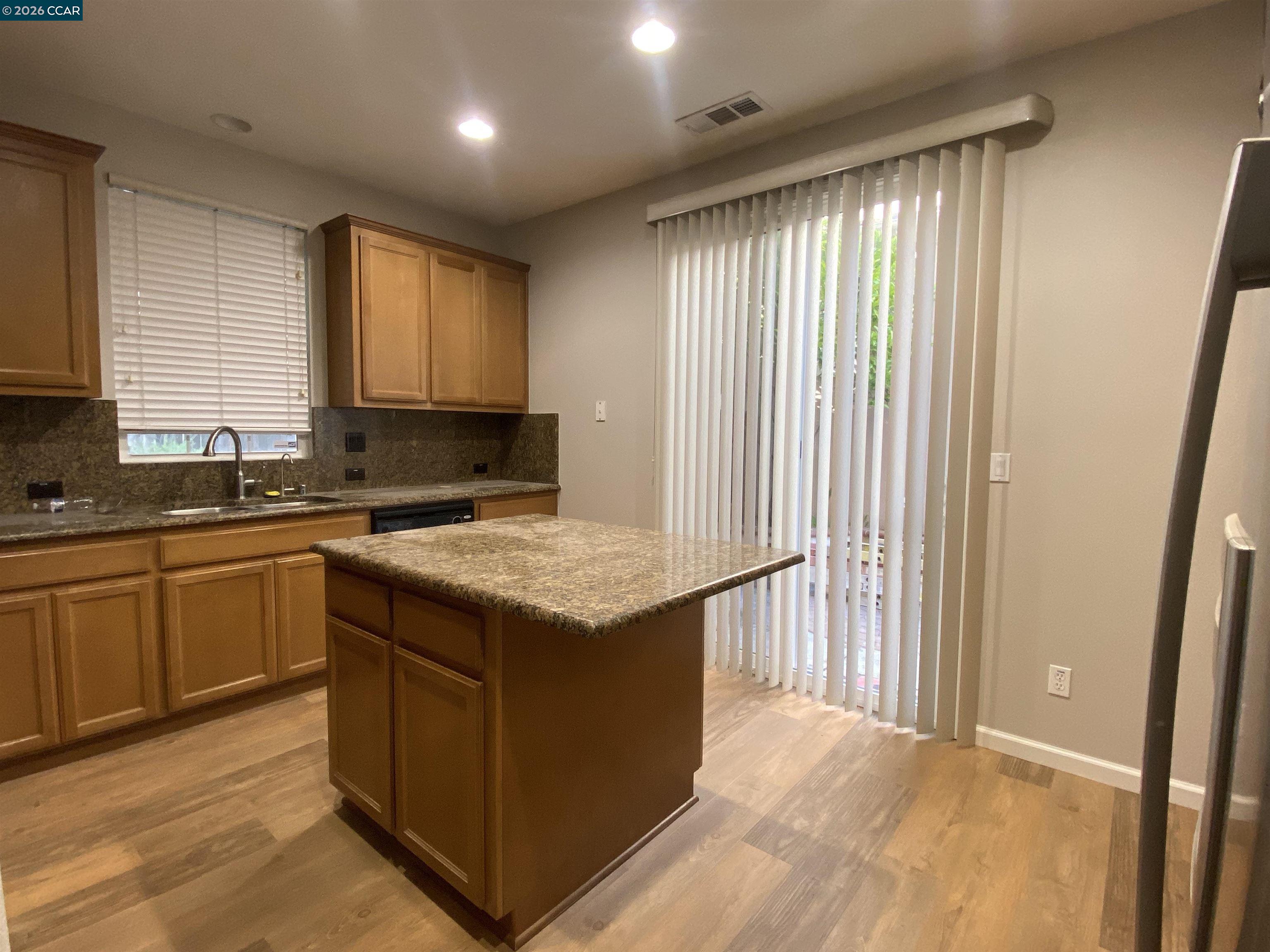 2409 Maidenhair Way San Ramon, CA 94582 - Photo 8 of 20