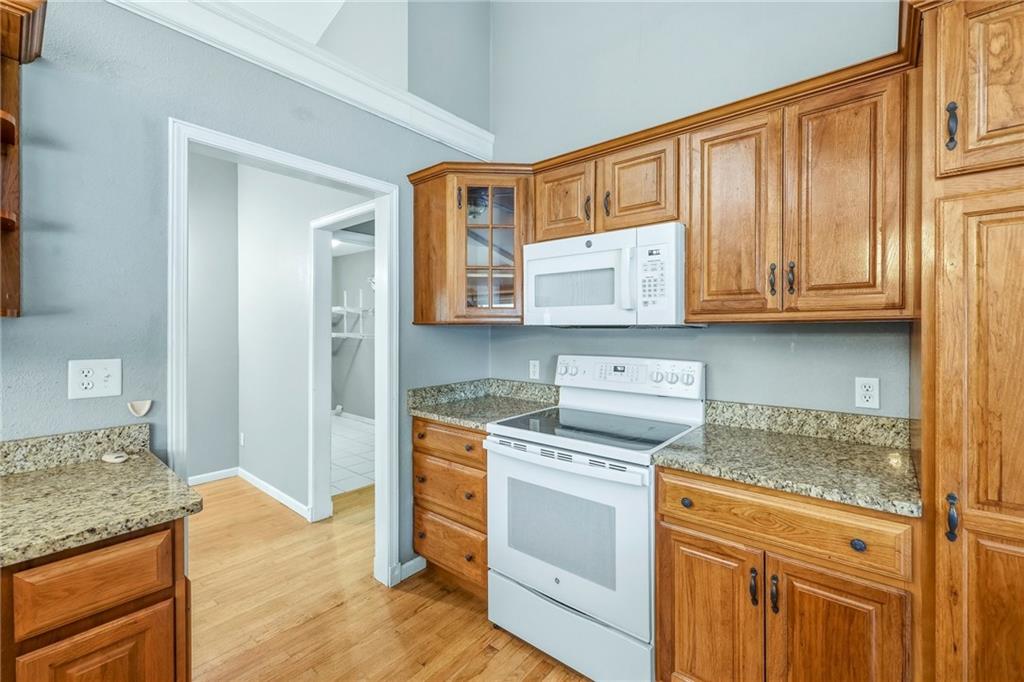 5740 East Catalpa Street Springfield, MO 65809 - Photo 13 of 42