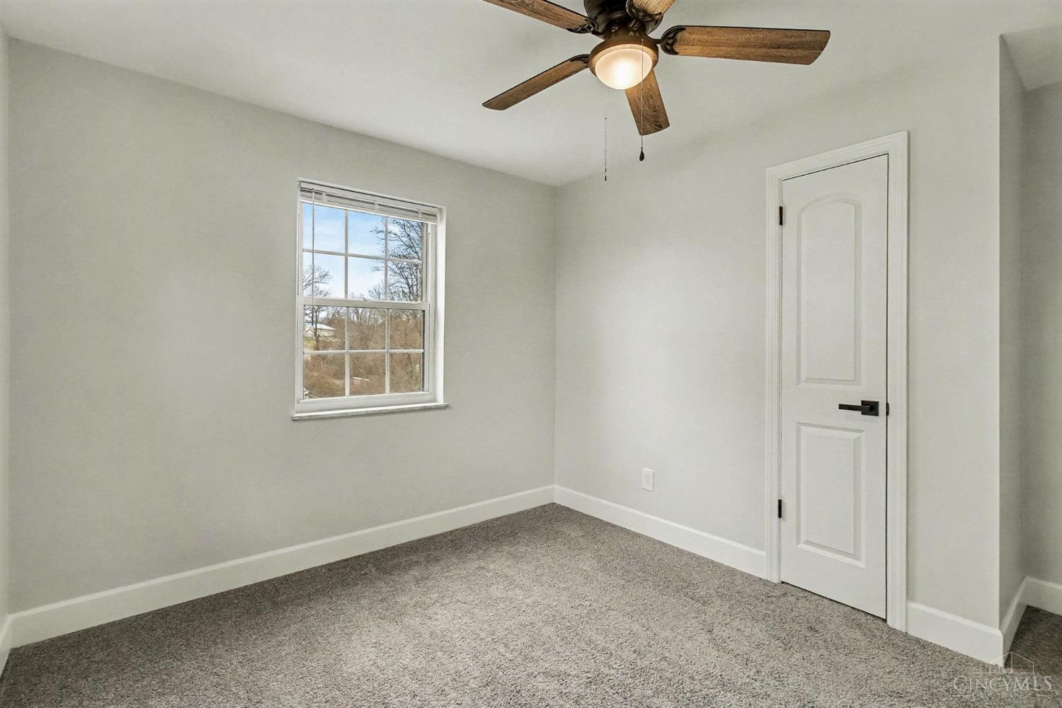 6662 Daleview Road Cincinnati, OH 45247 - Photo 29 of 39 Gallery Image 29