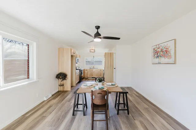 $225,000 | 17666 Highway 37, Johnston City, IL 62951