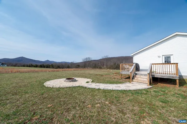 $575,000 | 1600 Rock Spring Road, Shipman, VA 22971