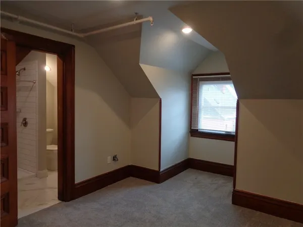 $1,600 | 22 West 3rd Street, Unit 203, Corning, NY 14830