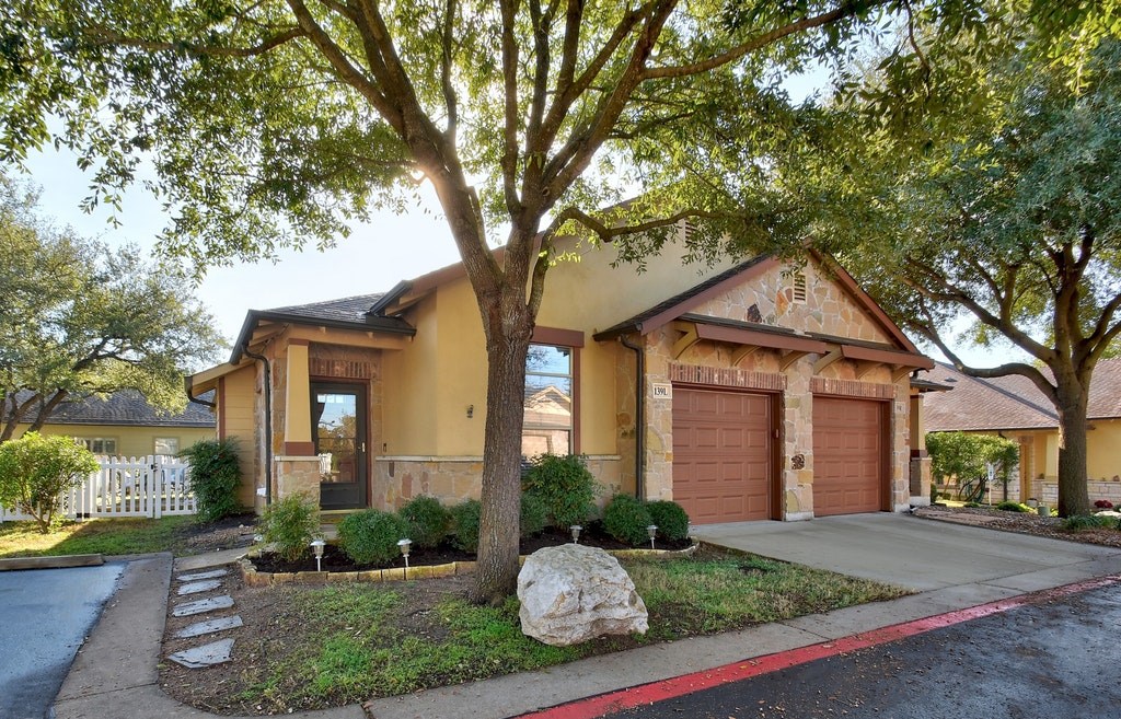 6801 Beckett Road, Unit 139L Austin, TX 78749 - Photo 1 of 1
