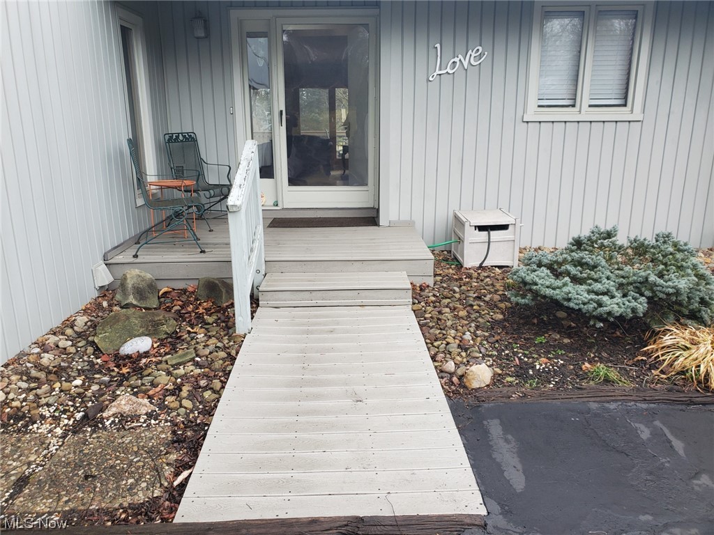 460 Aurora Hudson Road Aurora, OH 44202 - Photo 35 of 44 COMPOSITE DECK ON ENTRANCE TO HOME