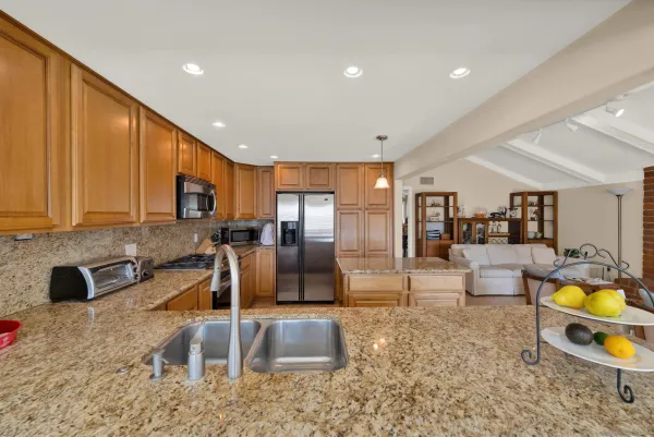 $1,395,000 | 12475 Floresta Way, San Diego, CA 92128