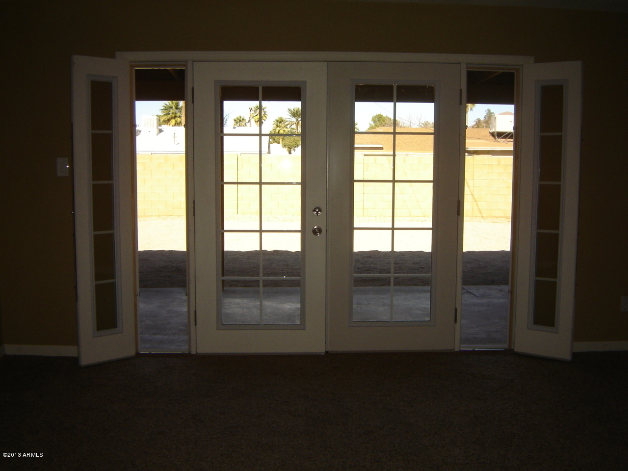 4636 East Coronado Road Phoenix, AZ 85008 - Photo 13 of 31 Side panels open with screens!