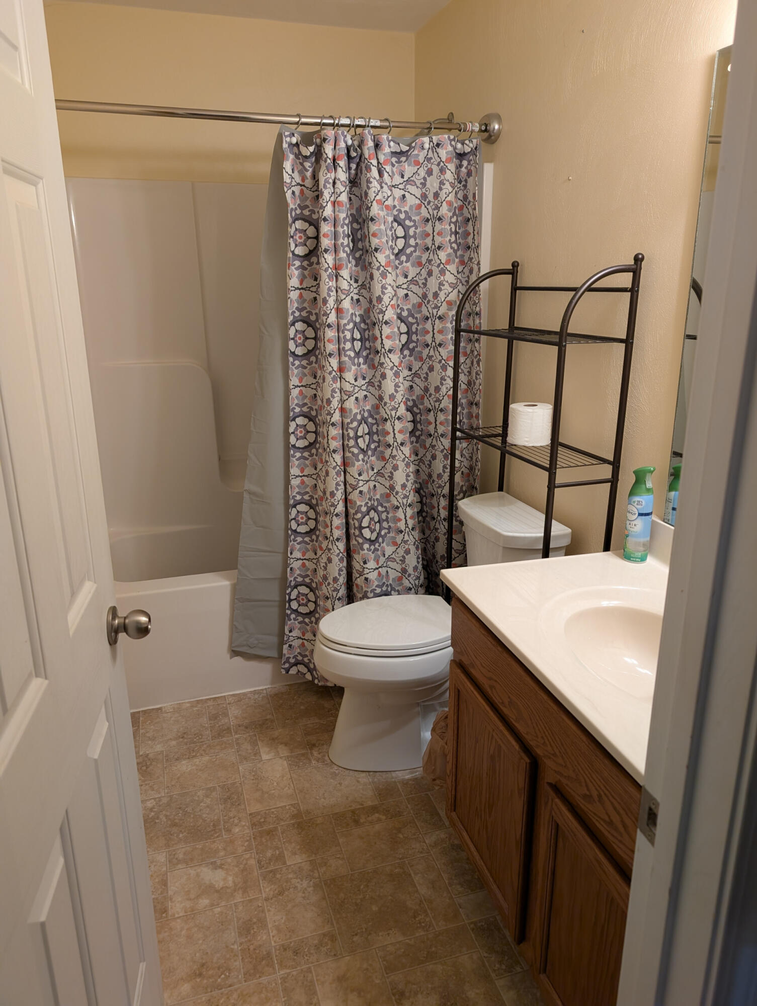 1126 Gearhart Road Southeast Roanoke, VA 24014 - Photo 11 of 13 a bathroom with a sink toilet and shower