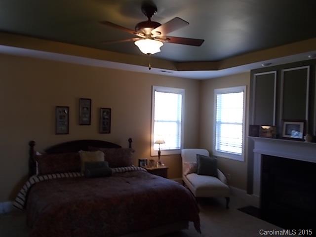 11518 Wheat Ridge Road Charlotte, NC 28277 - Photo 16 of 24 Gallery Image 16