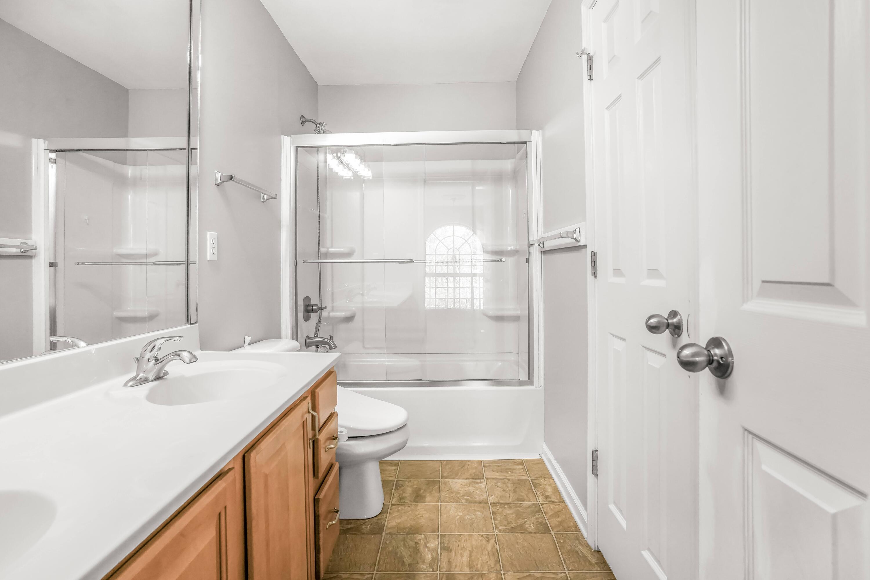 4357 Rivard Lane Lexington, KY 40509 - Photo 47 of 86 Upstairs hallway bath with dual vanities & linen closet
