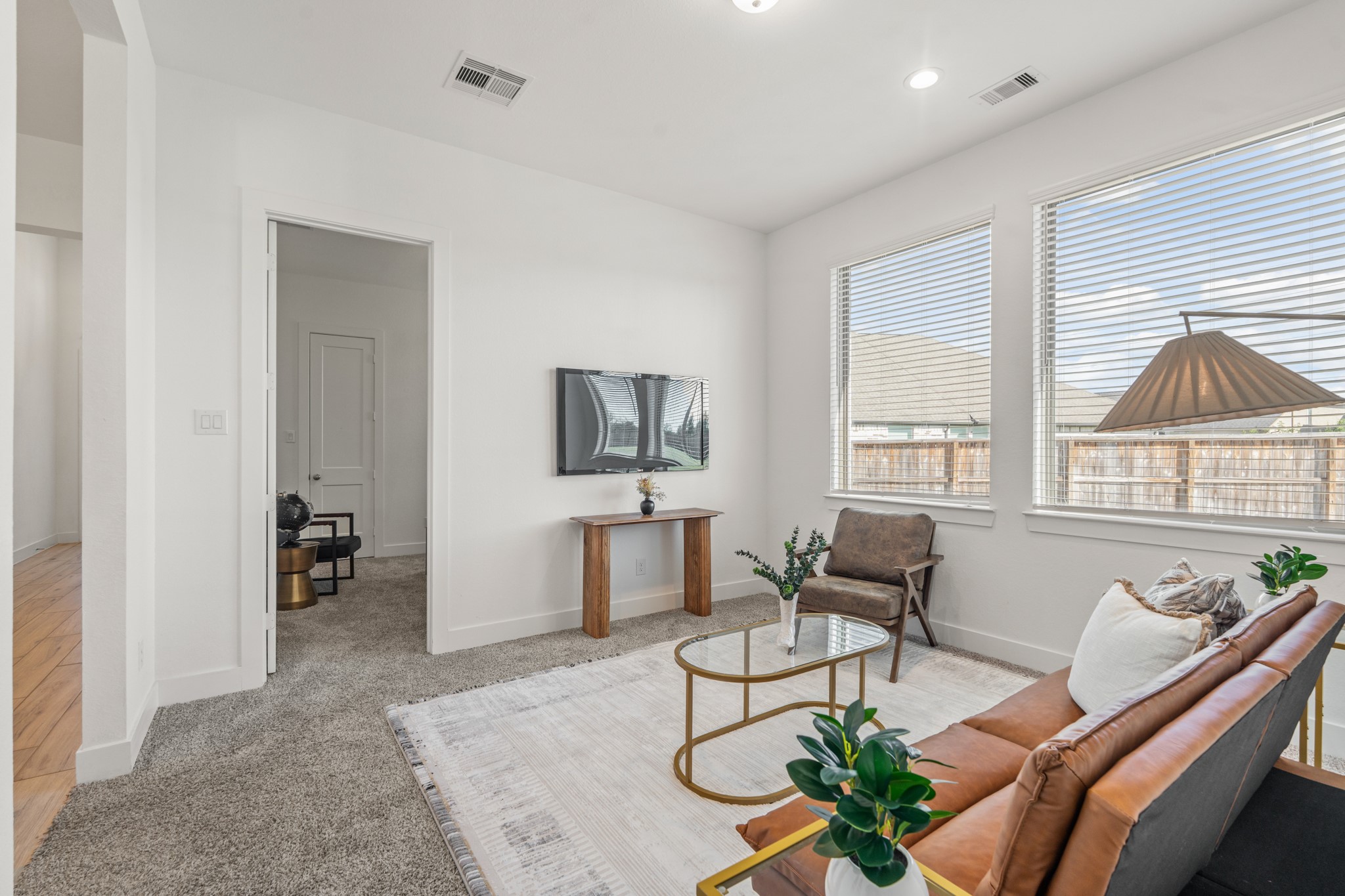 7403 Hanover Lane Katy, TX 77493 - Photo 25 of 46 This bonus space makes the perfect sitting area!