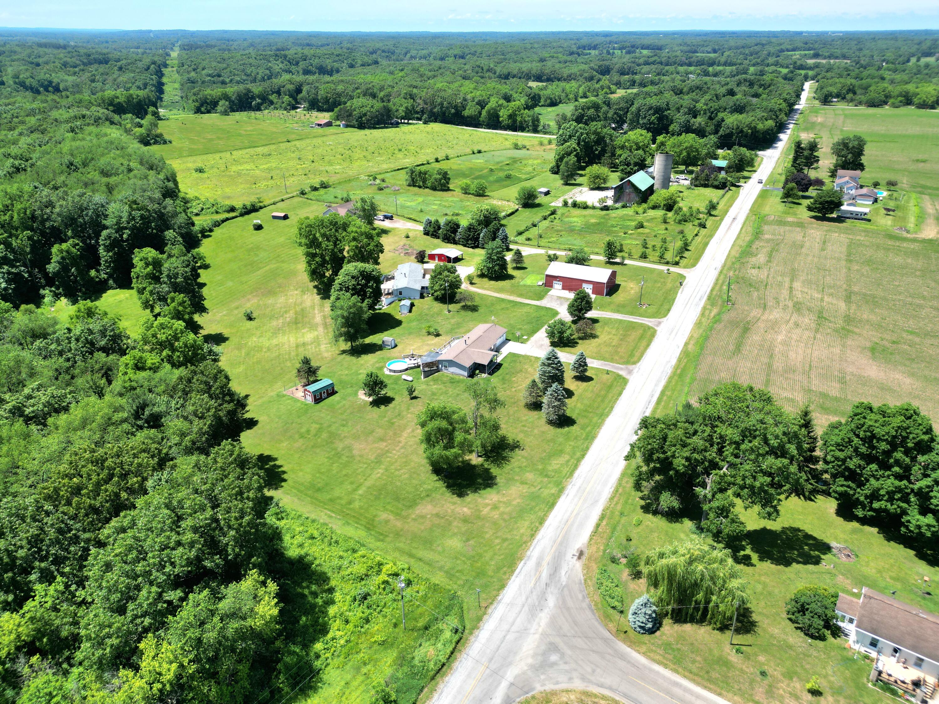 13229 Harder Road Three Rivers, MI 49093 - Photo 41 of 47 dji_fly_20260612_144540_47_1781196922192