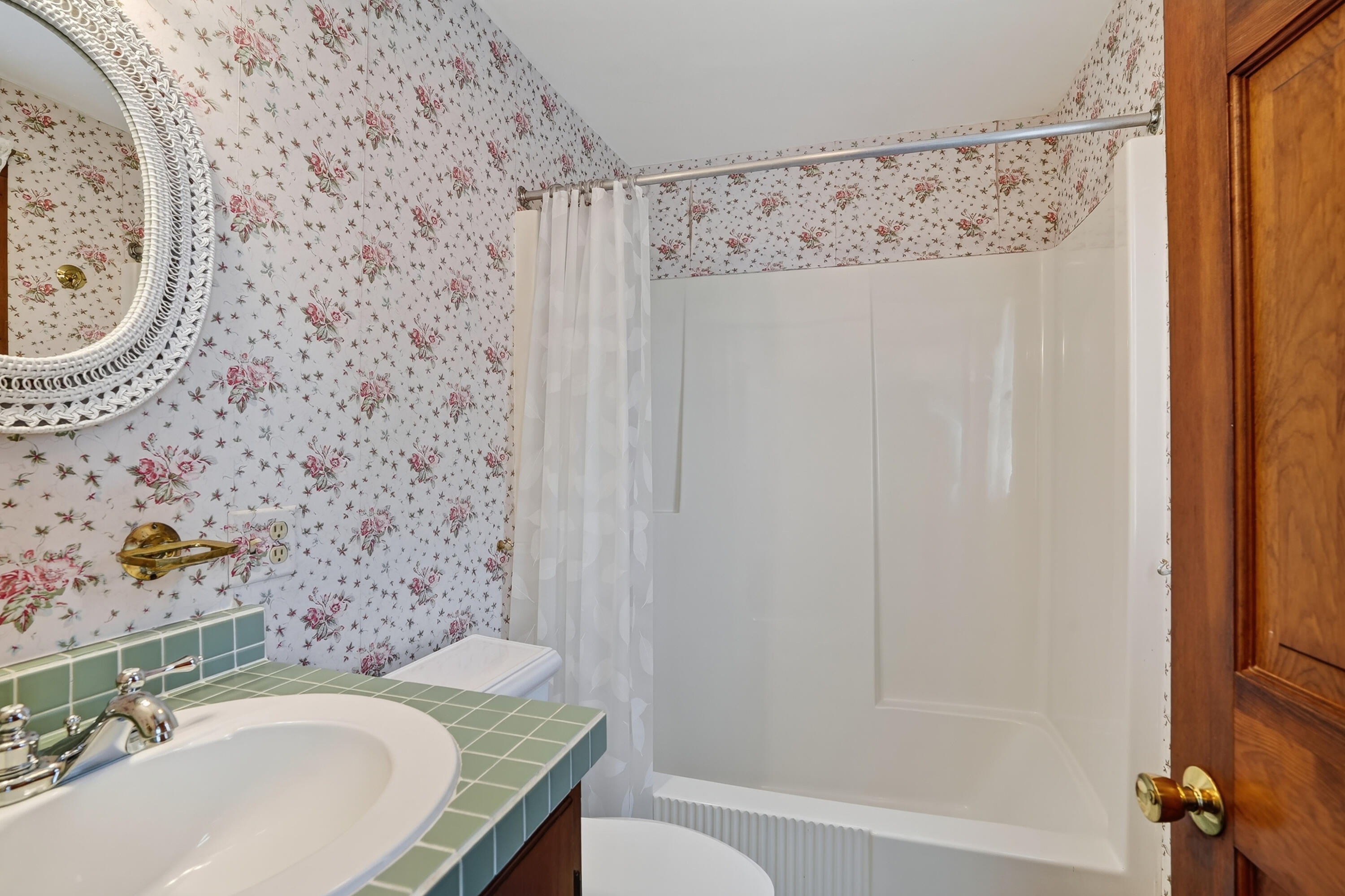 9 Marthas Road Edgartown, MA 02539 - Photo 10 of 26 9