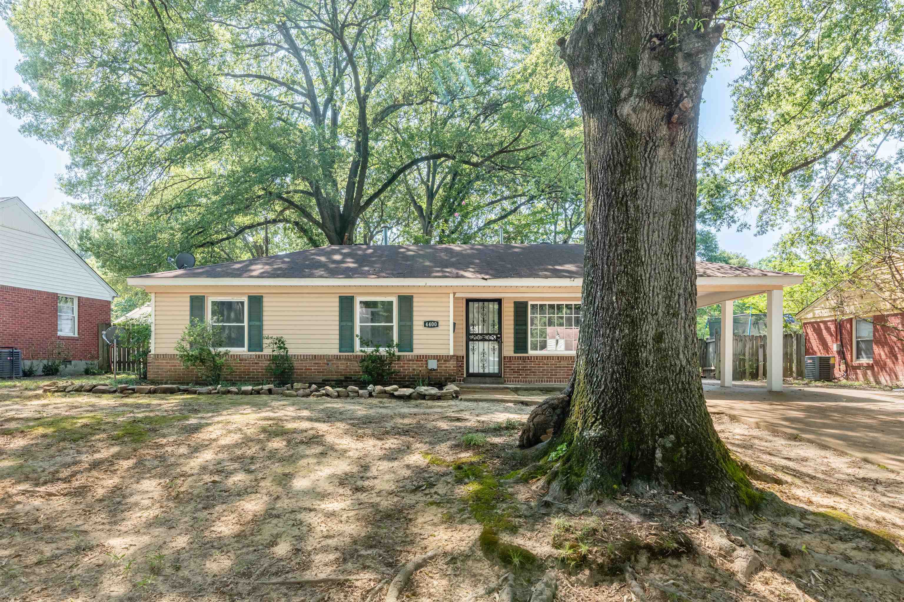 4400 Helene Road Memphis, TN 38117 - Photo 2 of 31 a front view of a house with a yard