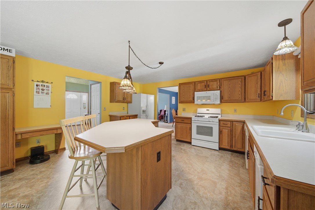 813 Walnut Ridge Street Northwest Bolivar, OH 44612 - Photo 12 of 47