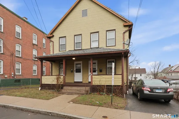 $1,900 | 94 Liberty Street, Middletown, CT 06457