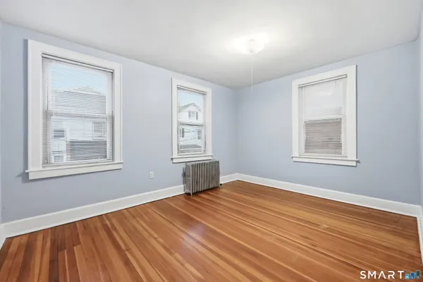 $1,900 | 94 Liberty Street, Middletown, CT 06457