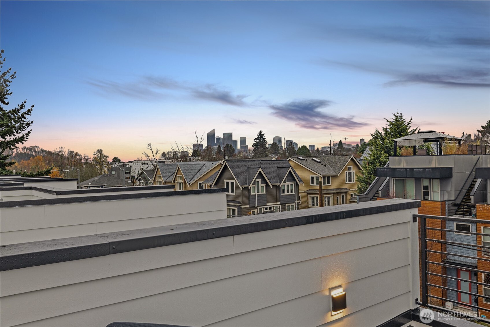 2311 South Judkins Street Seattle, WA 98144 - Photo 4 of 26