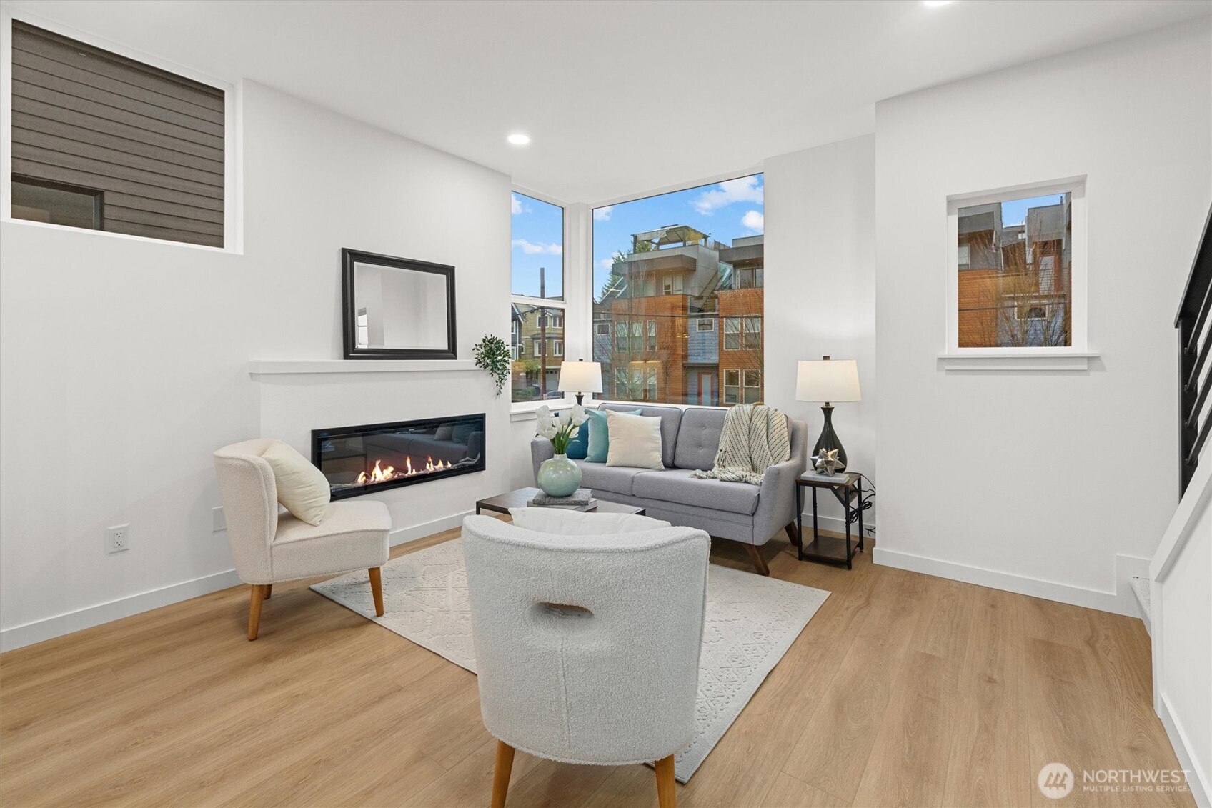 2311 South Judkins Street Seattle, WA 98144 - Photo 8 of 26