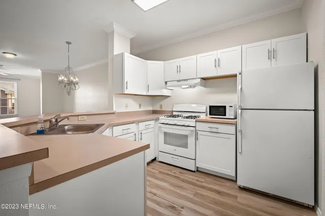 $1,350 | 13810 Sutton Park Drive North, Unit 625, Jacksonville, FL 32224