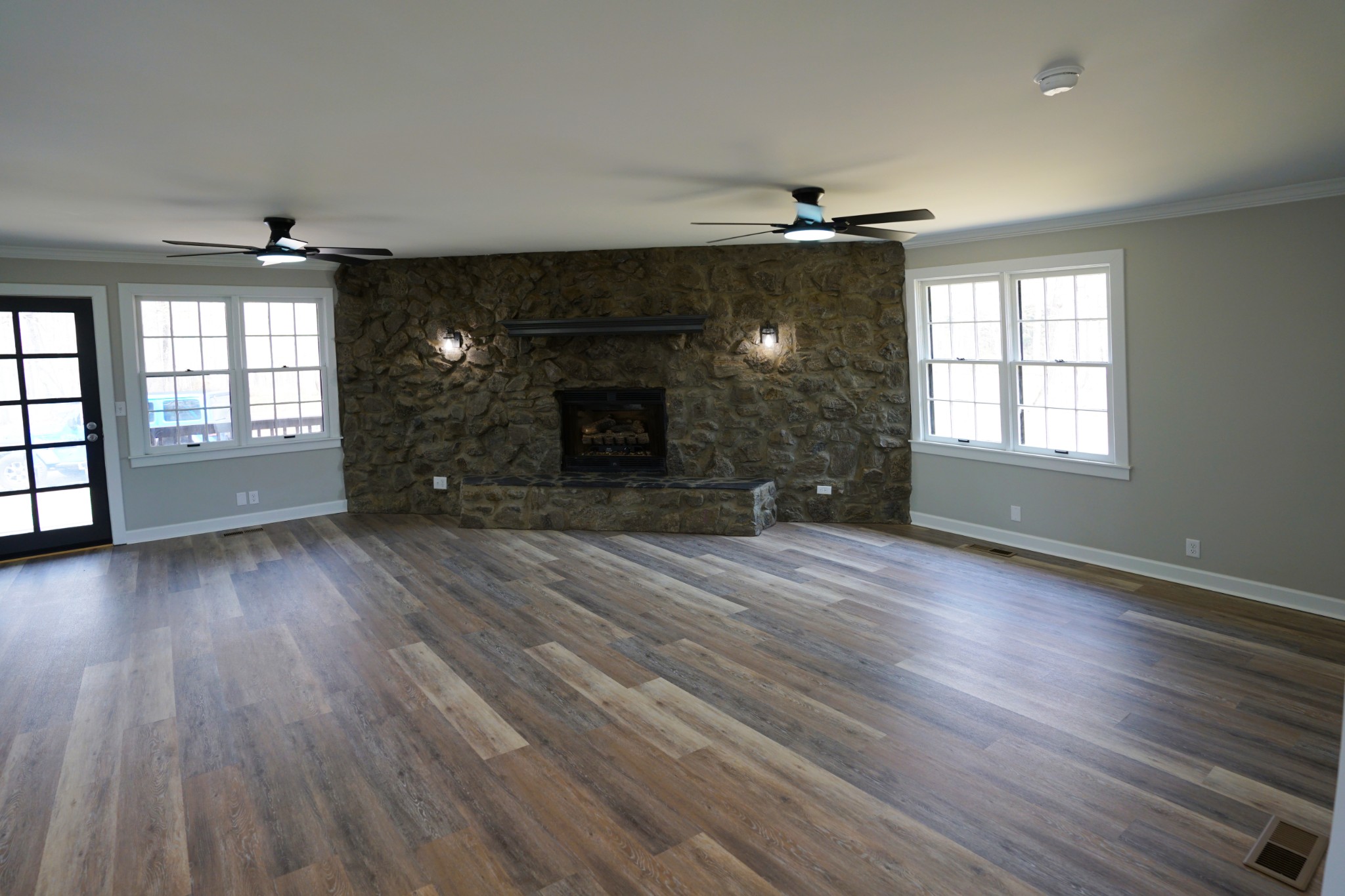 1021 Liberty Road Charlotte, TN 37036 - Photo 12 of 42