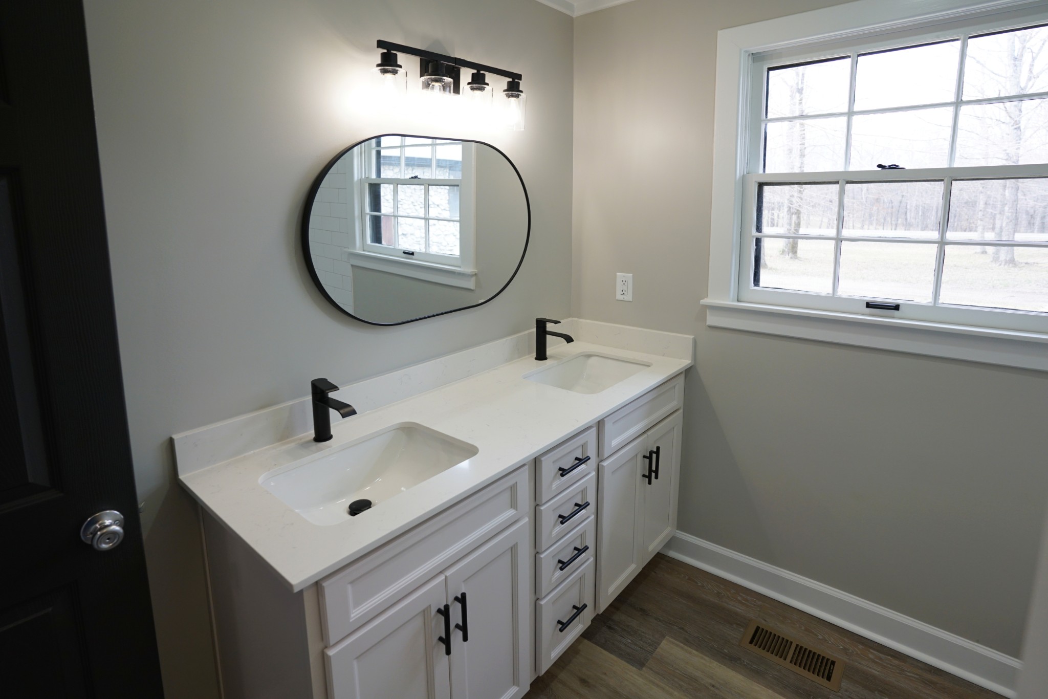 1021 Liberty Road Charlotte, TN 37036 - Photo 17 of 42