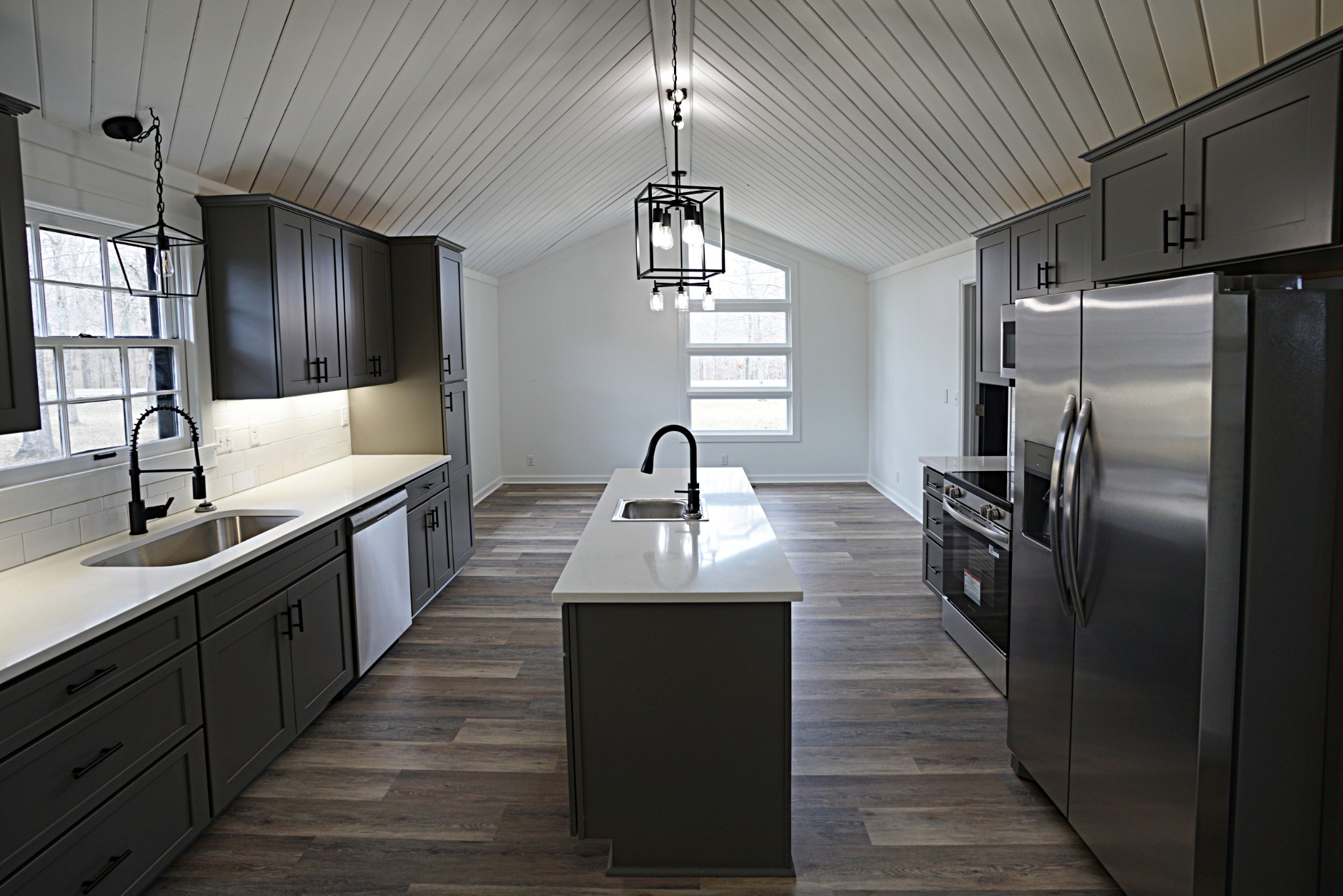 1021 Liberty Road Charlotte, TN 37036 - Photo 3 of 42