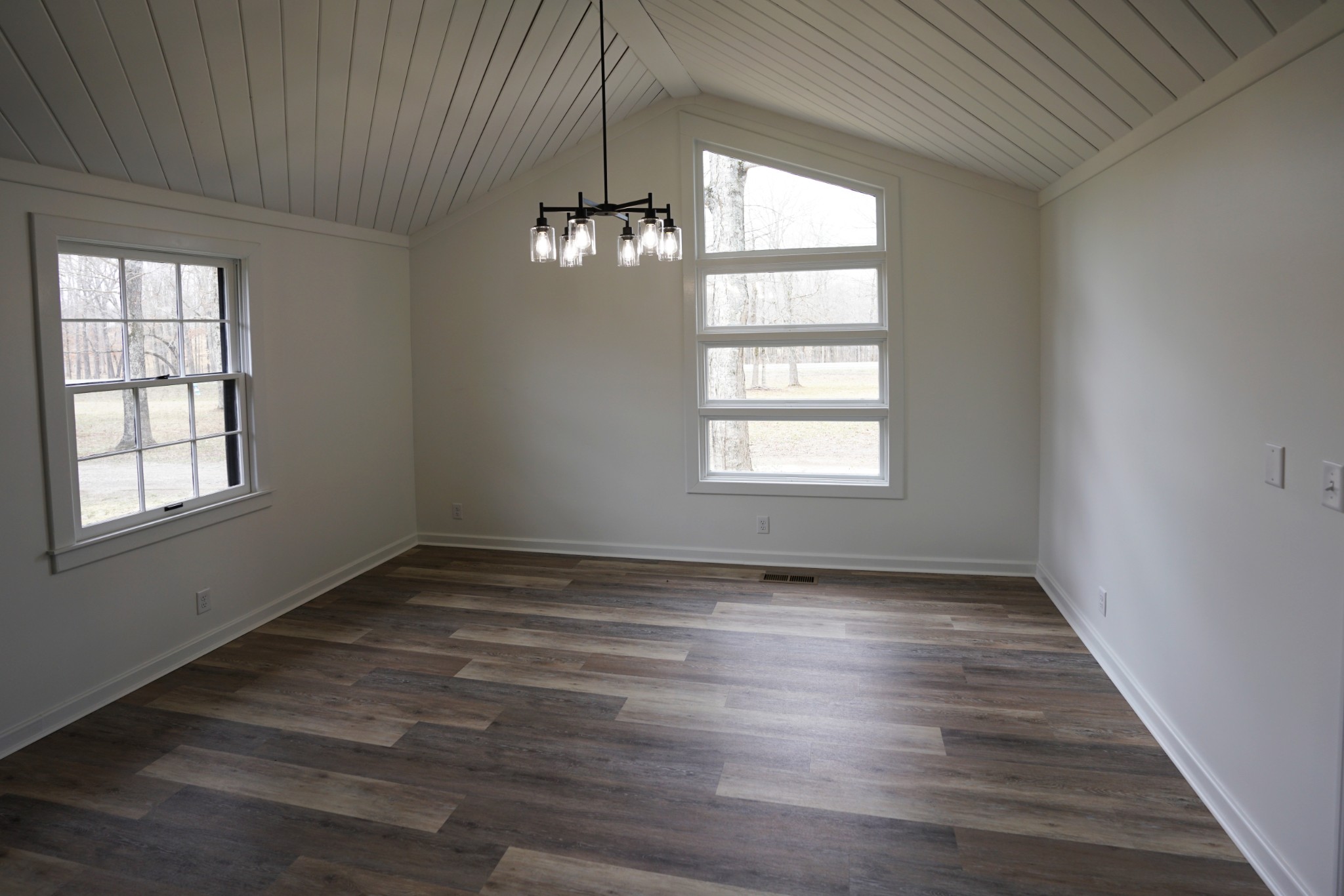 1021 Liberty Road Charlotte, TN 37036 - Photo 7 of 42