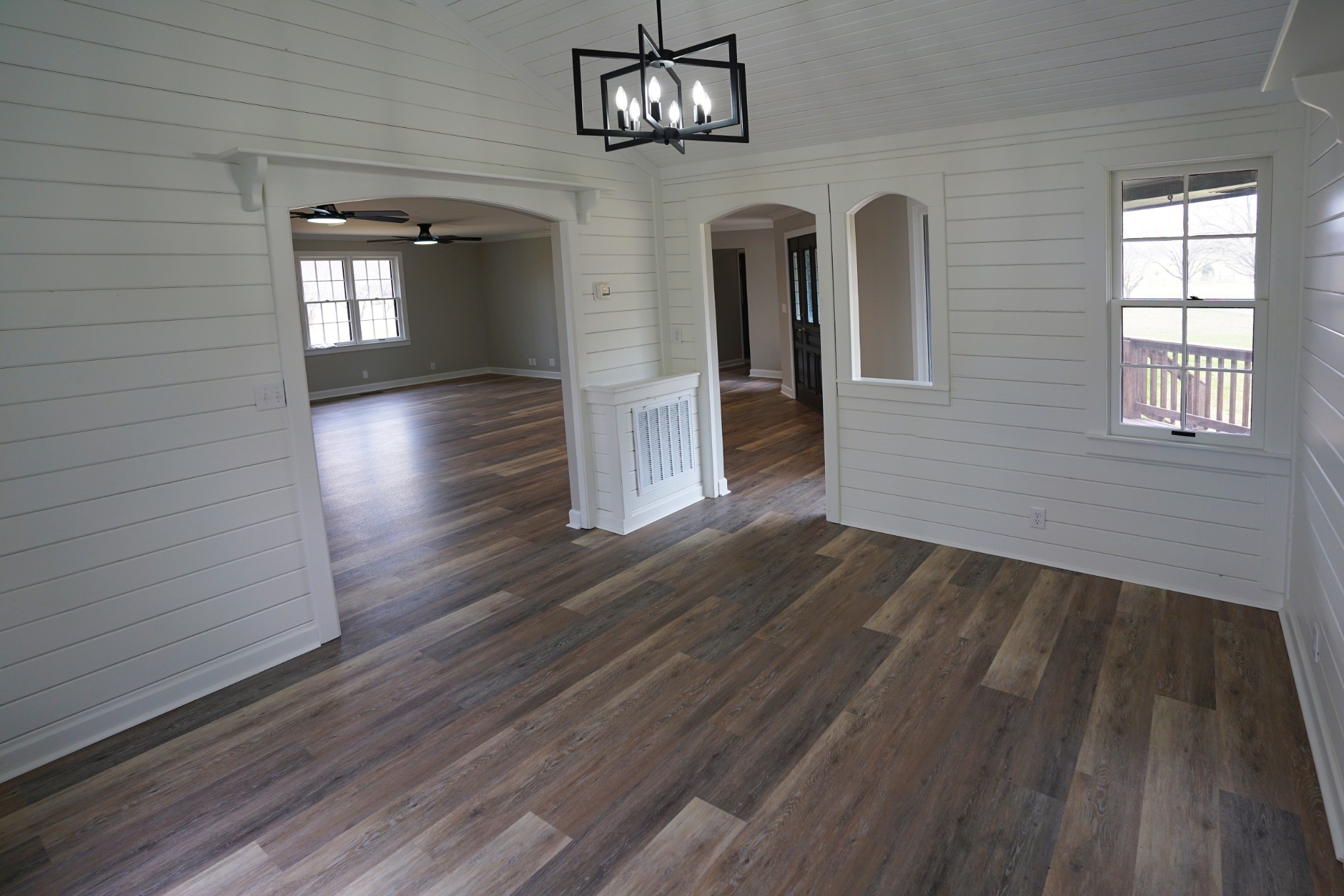 1021 Liberty Road Charlotte, TN 37036 - Photo 9 of 42