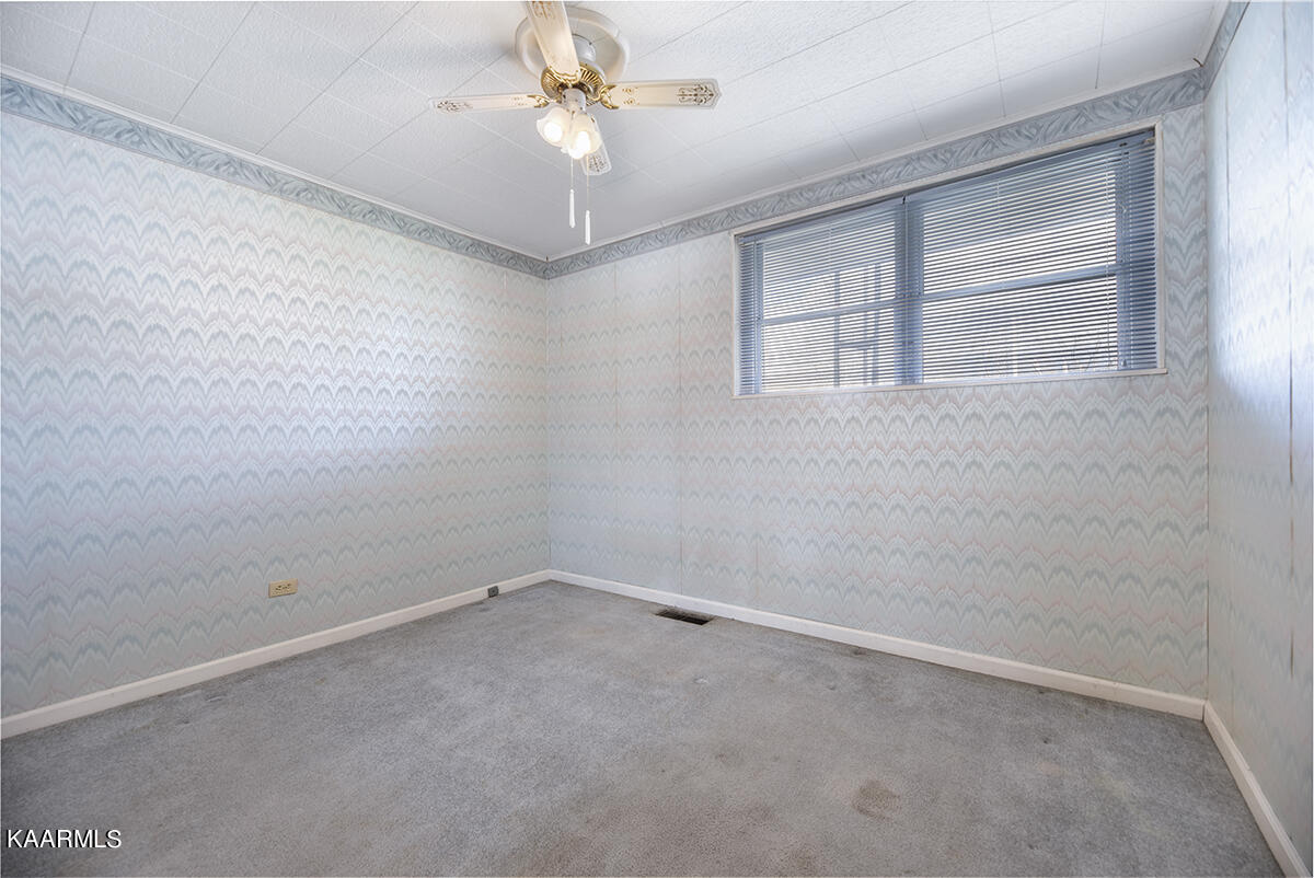 142 Manhattan Avenue Oak Ridge, TN 37830 - Photo 19 of 30 DSC_1511