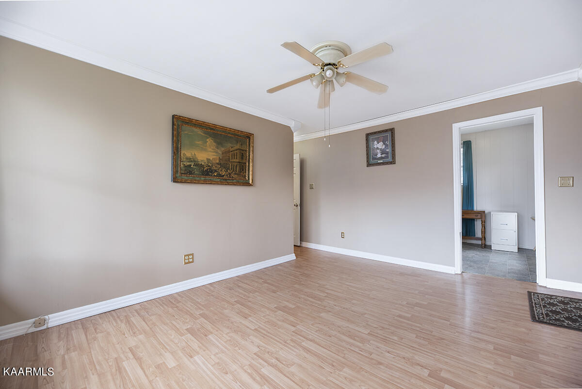 142 Manhattan Avenue Oak Ridge, TN 37830 - Photo 25 of 30 DSC_1541