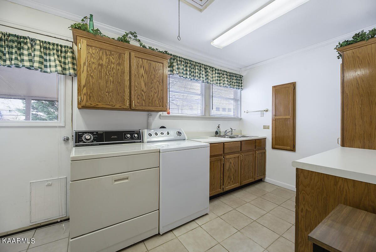 142 Manhattan Avenue Oak Ridge, TN 37830 - Photo 27 of 30 DSC_1551