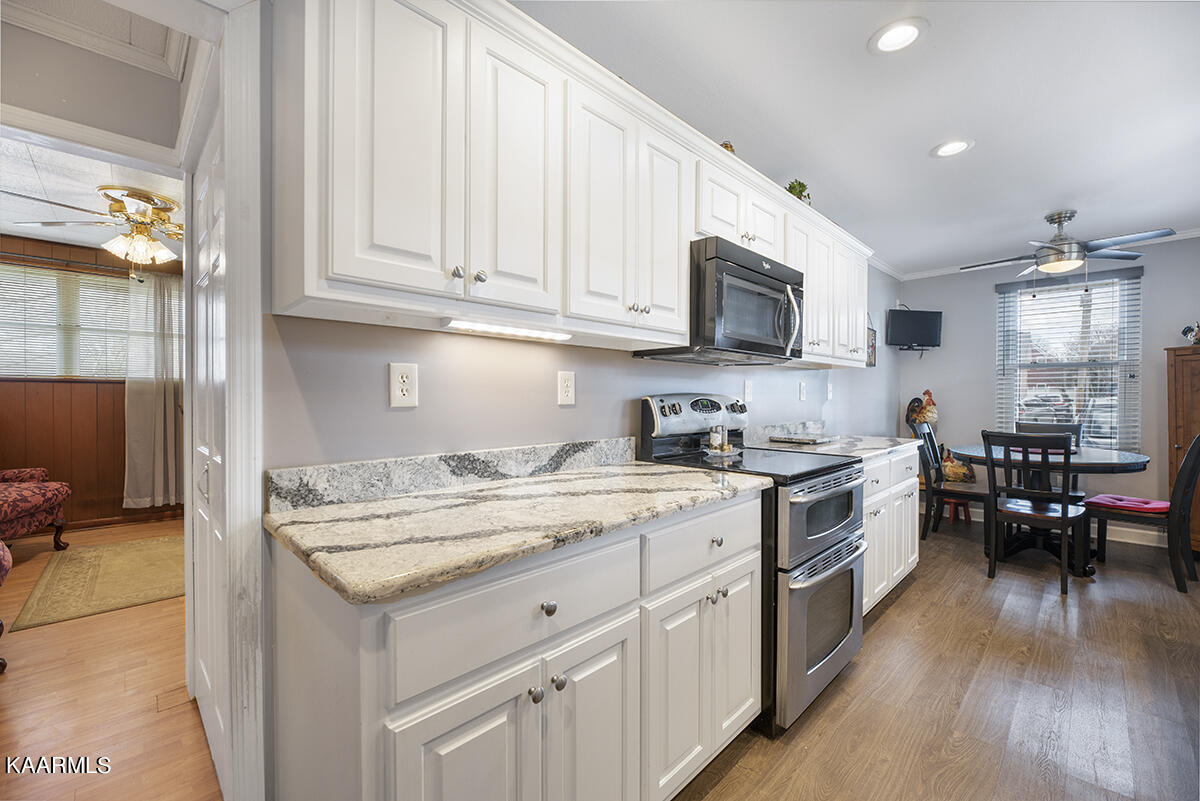 142 Manhattan Avenue Oak Ridge, TN 37830 - Photo 10 of 30 DSC_1466