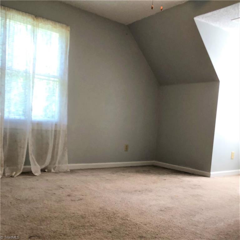 460 Martin Farm Road Madison, NC 27025 - Photo 10 of 20 Gallery Image 10