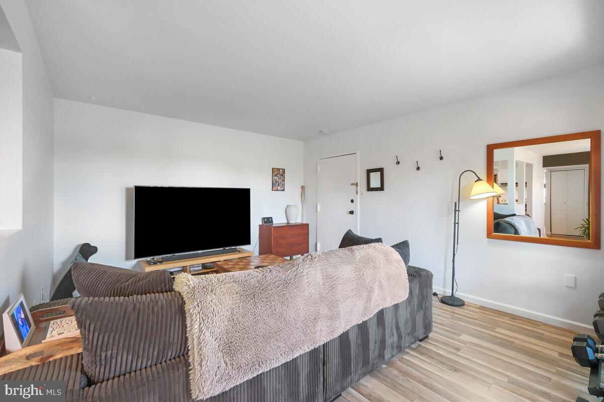 17811 Buehler Road, Unit 1B1 Olney, MD 20832 - Photo 4 of 21 Gallery Image 4