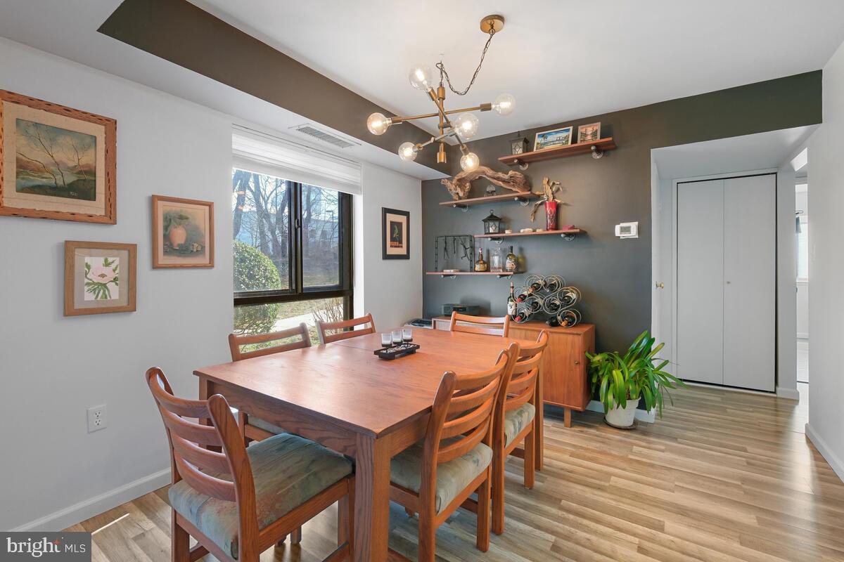 17811 Buehler Road, Unit 1B1 Olney, MD 20832 - Photo 5 of 21 Dining Area