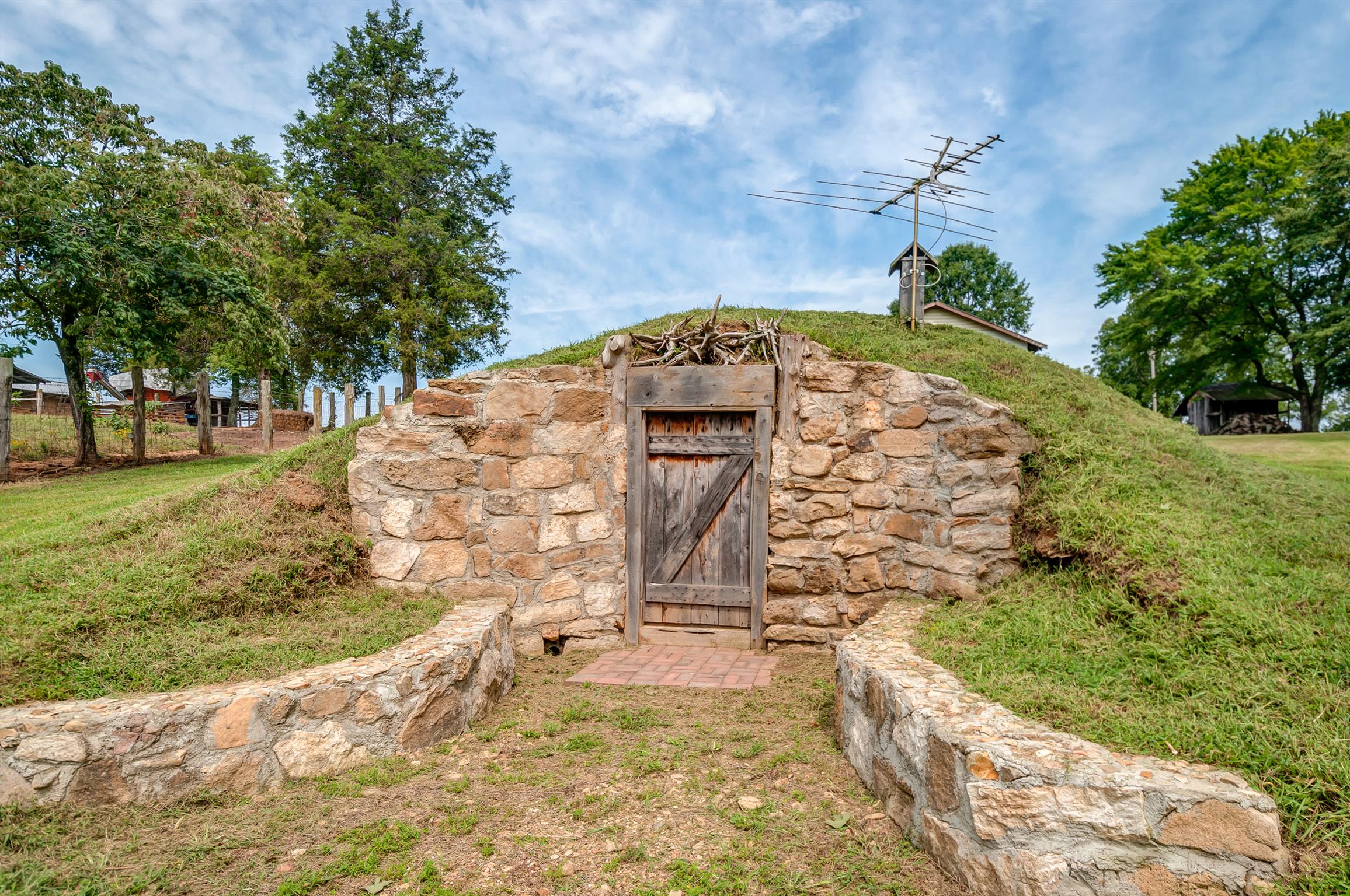 3305 Yellow Creek Road Dickson, TN 37055 - Photo 24 of 30 Gallery Image 24