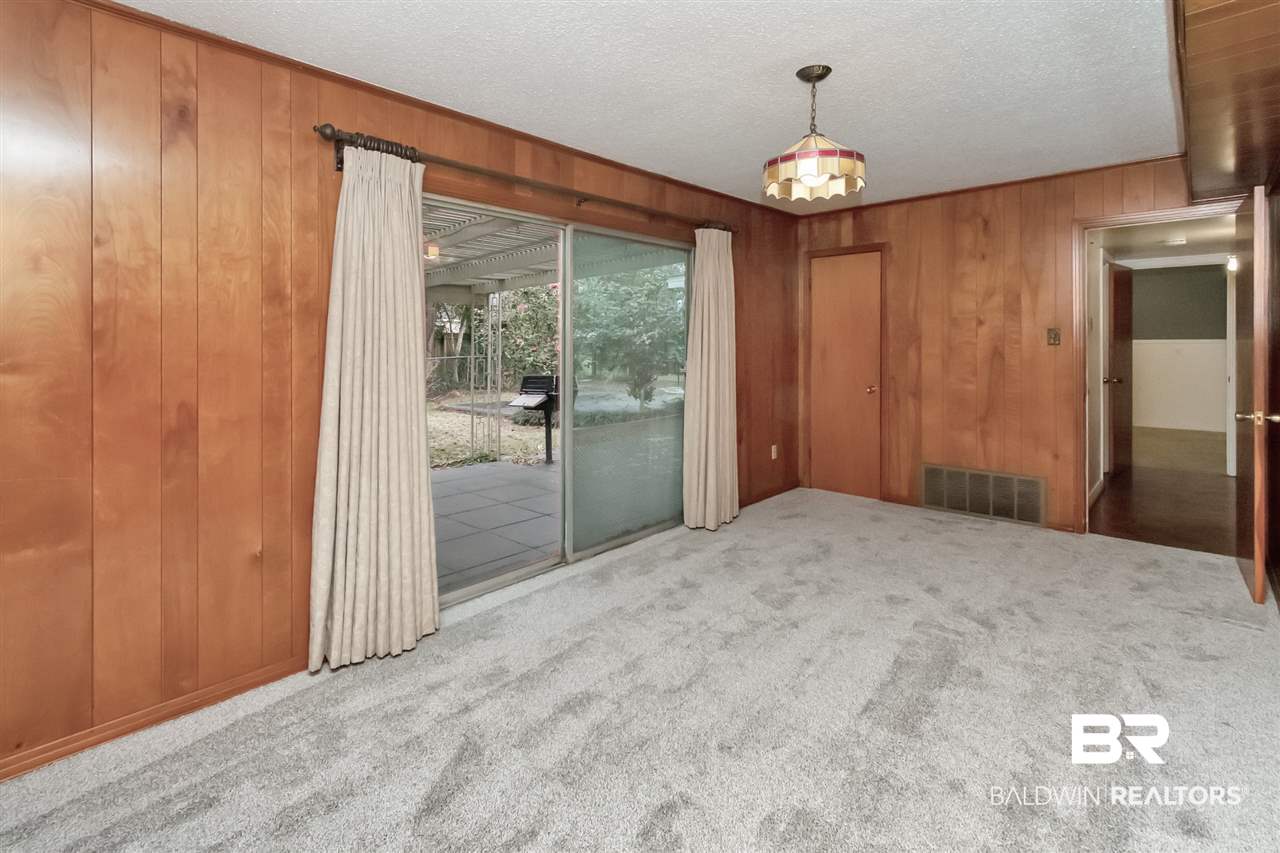 402 Coventry Way Mobile, AL 36606 - Photo 18 of 39