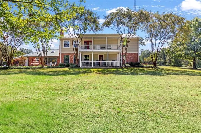 $1,000,000 | 2027 Farm To Market Road 779, Mineola, TX 75773