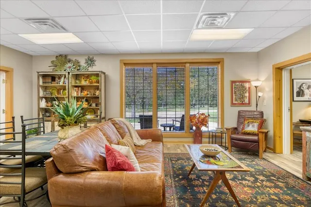 $1,000,000 | 2027 Farm To Market Road 779, Mineola, TX 75773