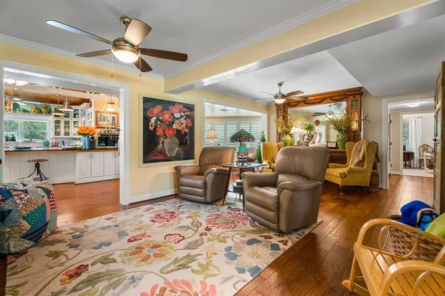 $1,000,000 | 2027 Farm To Market Road 779, Mineola, TX 75773