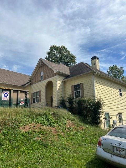 6190 Julian Road Gainesville, GA 30506 - Photo 1 of 1 a front view of a house with garden
