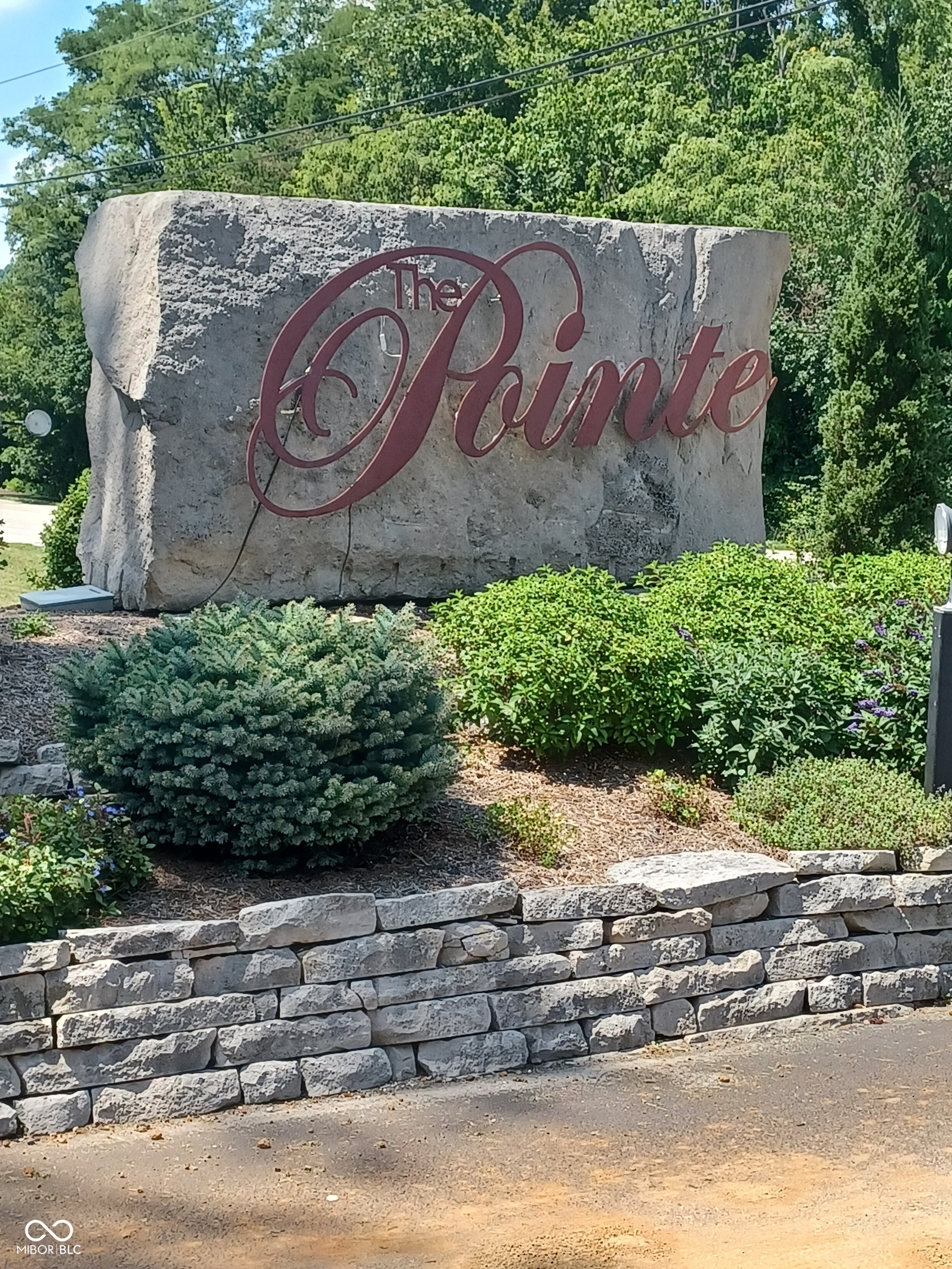 9590 South Lake Ridge Drive Bloomington, IN 47401 - Photo 2 of 31