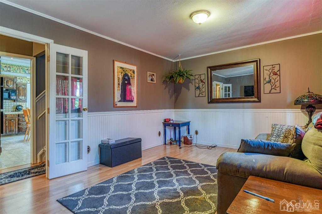 113 Milltown Road East Brunswick, NJ 08816 - Photo 17 of 29 Gallery Image 17