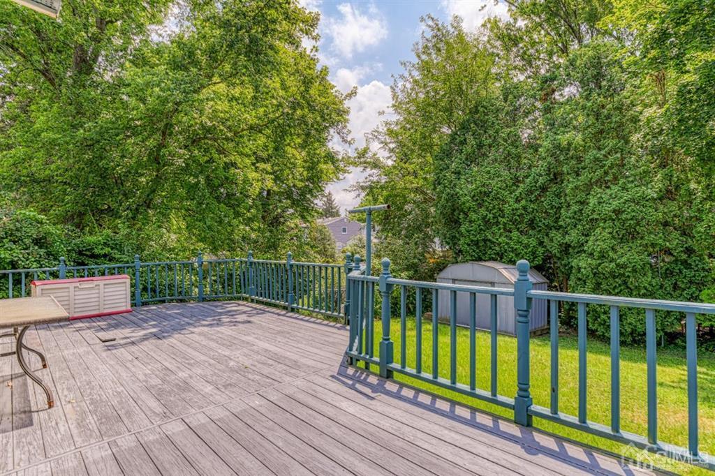 113 Milltown Road East Brunswick, NJ 08816 - Photo 5 of 29 Gallery Image 5