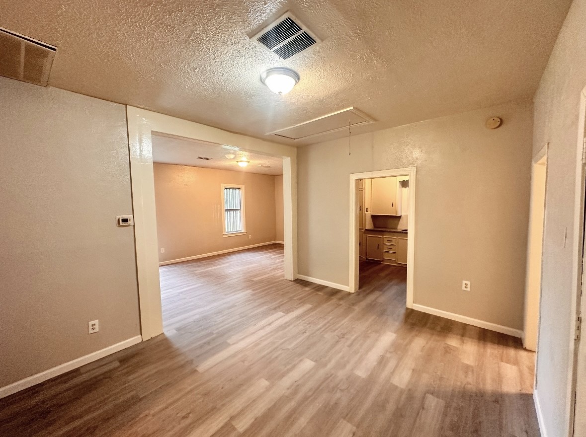 330 Gordy Road Bacliff, TX 77518 - Photo 4 of 12